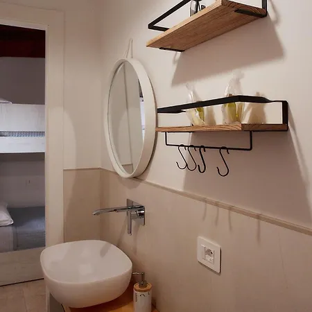 Il Cortiletto Del Borgo לינה וארוחת בוקר