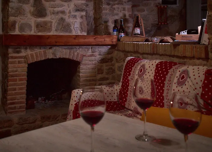 Il Cortiletto Del Borgo Bed & Breakfast Pietra Montecorvino
